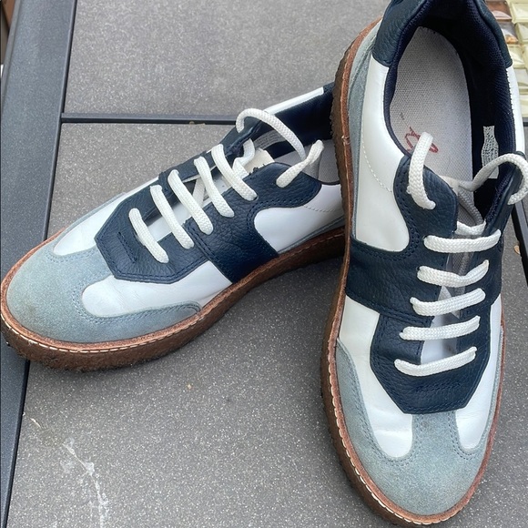 Ellen Degeneres Shoes - ED - Ellen Stylish Blue and White Sneakers Danby 3